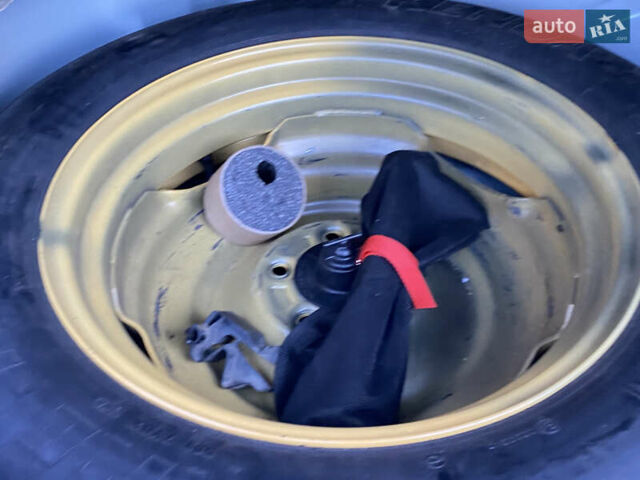 Серый Хонда СРВ, объемом двигателя 2.2 л и пробегом 238 тыс. км за 12999 $, фото 14 на Automoto.ua