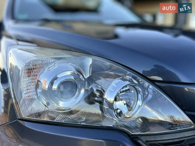 Сірий Хонда СРВ, об'ємом двигуна 2.2 л та пробігом 175 тис. км за 13999 $, фото 8 на Automoto.ua