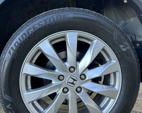 Сірий Хонда СРВ, об'ємом двигуна 2.2 л та пробігом 175 тис. км за 13999 $, фото 97 на Automoto.ua