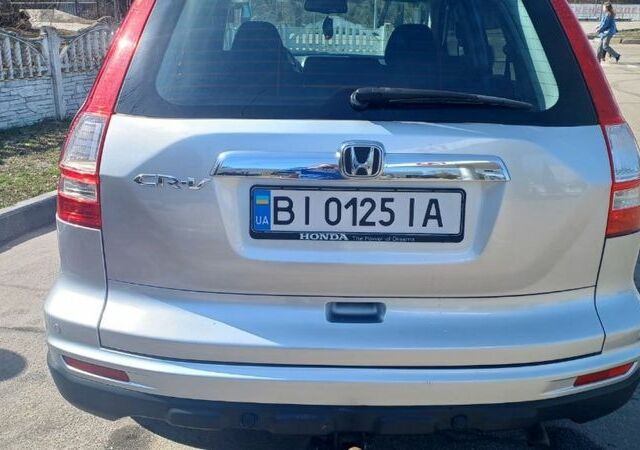 Хонда СРВ 2011 в Ахтырке на Automoto.ua Серый Хонда СРВ, объемом двигателя 2.2 л и пробегом 350 тыс. км за 13200 $, фото 3 на Automoto.ua