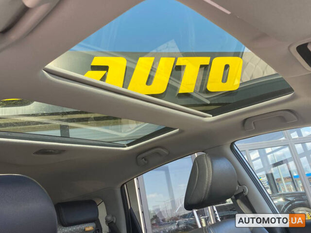 Сірий Хонда СРВ, об'ємом двигуна 2.2 л та пробігом 196 тис. км за 15000 $, фото 18 на Automoto.ua