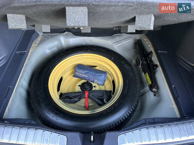 Сірий Хонда СРВ, об'ємом двигуна 2.2 л та пробігом 175 тис. км за 13999 $, фото 44 на Automoto.ua