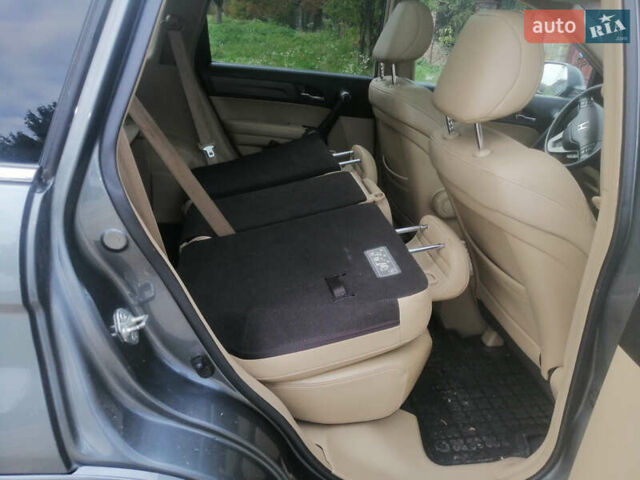 Сірий Хонда СРВ, об'ємом двигуна 2.2 л та пробігом 233 тис. км за 12750 $, фото 18 на Automoto.ua