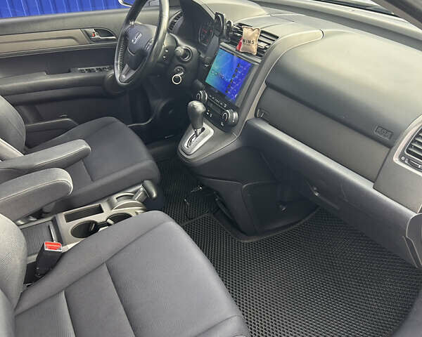 Серый Хонда СРВ, объемом двигателя 2.2 л и пробегом 195 тыс. км за 15100 $, фото 11 на Automoto.ua