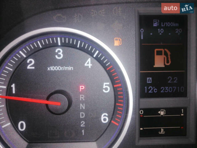 Сірий Хонда СРВ, об'ємом двигуна 2.2 л та пробігом 233 тис. км за 12750 $, фото 11 на Automoto.ua