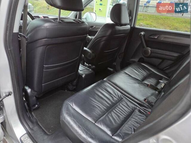 Сірий Хонда СРВ, об'ємом двигуна 2.2 л та пробігом 240 тис. км за 13700 $, фото 31 на Automoto.ua