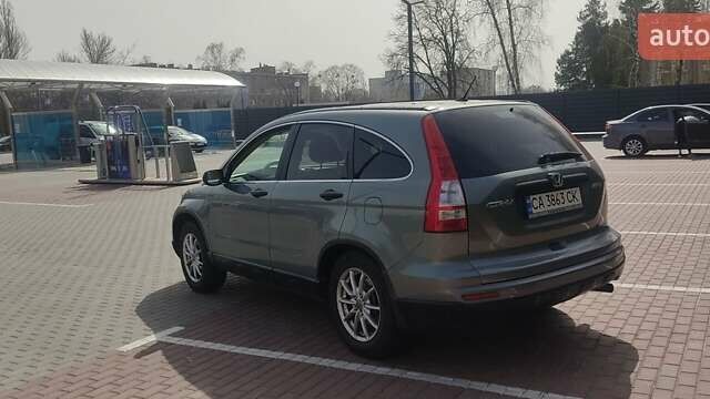 Серый Хонда СРВ, объемом двигателя 2.4 л и пробегом 243 тыс. км за 11380 $, фото 8 на Automoto.ua