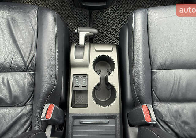 Серый Хонда СРВ, объемом двигателя 2.2 л и пробегом 204 тыс. км за 14000 $, фото 24 на Automoto.ua