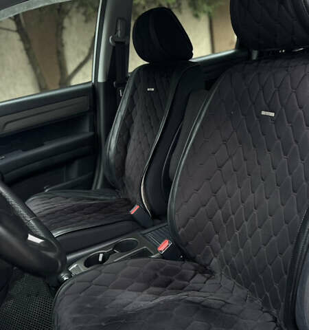 Серый Хонда СРВ, объемом двигателя 2 л и пробегом 175 тыс. км за 12299 $, фото 10 на Automoto.ua