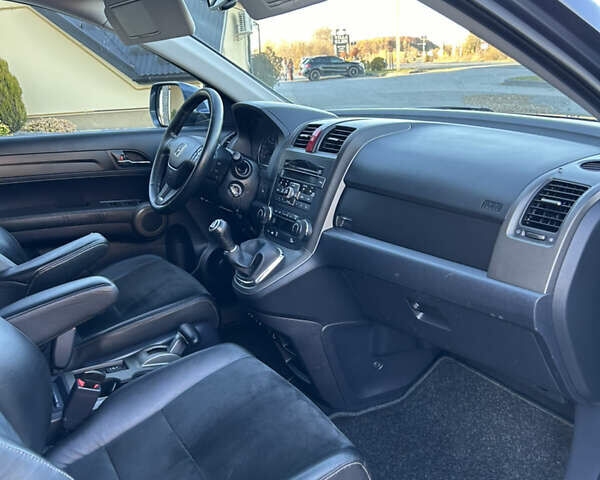 Сірий Хонда СРВ, об'ємом двигуна 2.2 л та пробігом 175 тис. км за 13999 $, фото 51 на Automoto.ua