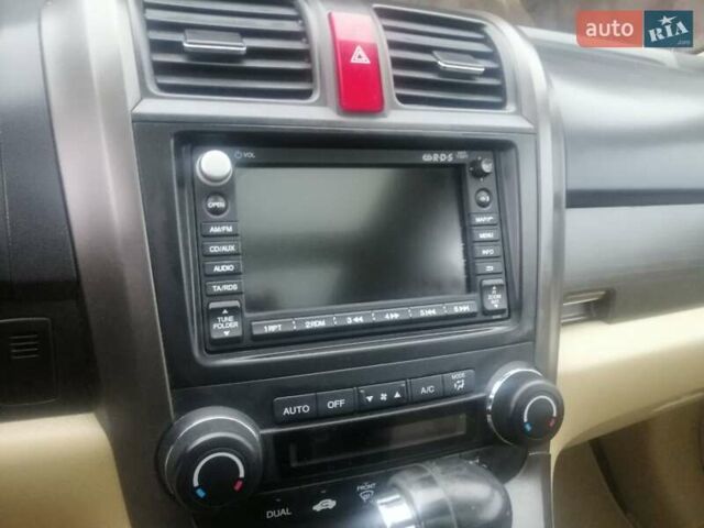 Серый Хонда СРВ, объемом двигателя 2.2 л и пробегом 228 тыс. км за 12700 $, фото 16 на Automoto.ua