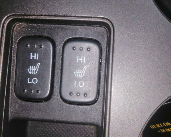 Сірий Хонда СРВ, об'ємом двигуна 2.2 л та пробігом 233 тис. км за 12750 $, фото 29 на Automoto.ua