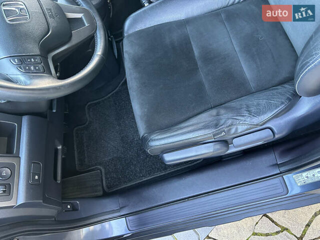 Сірий Хонда СРВ, об'ємом двигуна 2.2 л та пробігом 175 тис. км за 13999 $, фото 87 на Automoto.ua