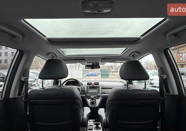 Серый Хонда СРВ, объемом двигателя 2.2 л и пробегом 204 тыс. км за 14000 $, фото 25 на Automoto.ua