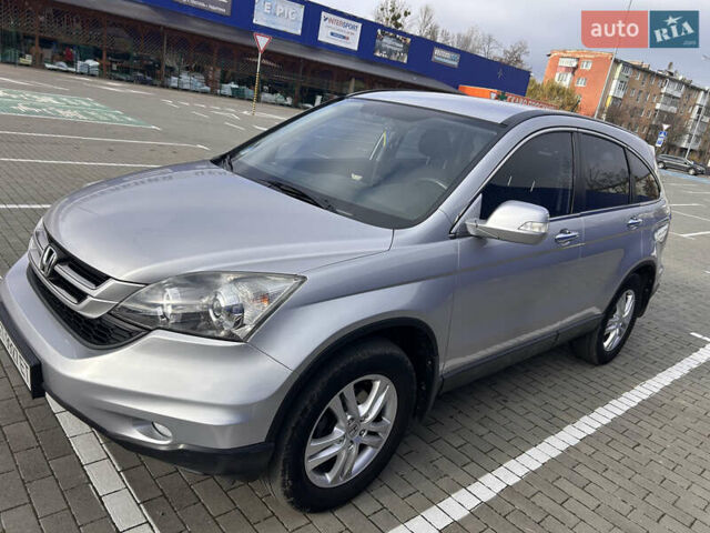 Серый Хонда СРВ, объемом двигателя 2.2 л и пробегом 195 тыс. км за 15100 $, фото 1 на Automoto.ua