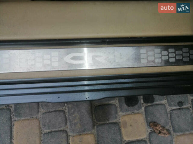 Сірий Хонда СРВ, об'ємом двигуна 2.2 л та пробігом 233 тис. км за 12750 $, фото 39 на Automoto.ua