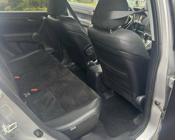 Сірий Хонда СРВ, об'ємом двигуна 2.2 л та пробігом 92 тис. км за 14950 $, фото 28 на Automoto.ua