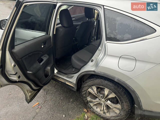 Серый Хонда СРВ, объемом двигателя 2 л и пробегом 190 тыс. км за 15700 $, фото 14 на Automoto.ua