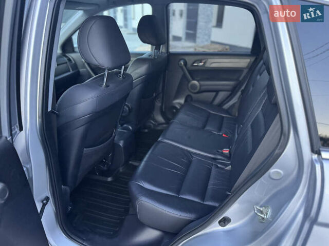 Серый Хонда СРВ, объемом двигателя 2.2 л и пробегом 260 тыс. км за 15200 $, фото 21 на Automoto.ua