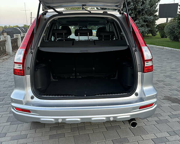 Хонда СРВ 2012 в Днепре (Днепропетровске) на Automoto.ua Серый Хонда СРВ, объемом двигателя 2.35 л и пробегом 130 тыс. км за 15100 $, фото 16 на Automoto.ua