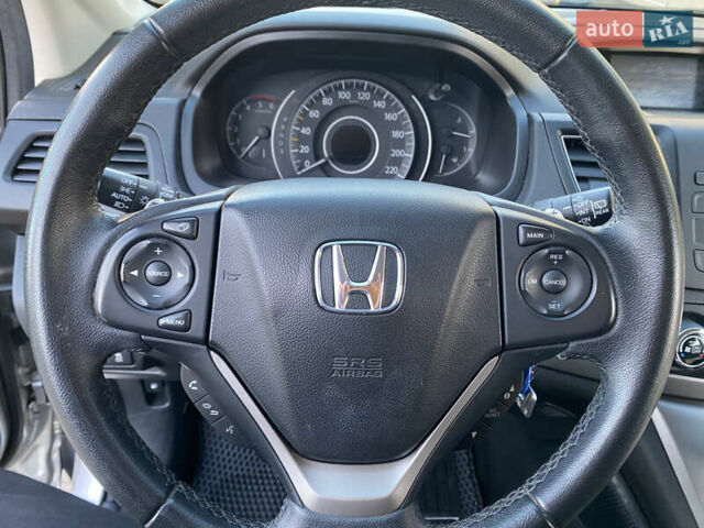 Серый Хонда СРВ, объемом двигателя 2.2 л и пробегом 216 тыс. км за 18000 $, фото 16 на Automoto.ua