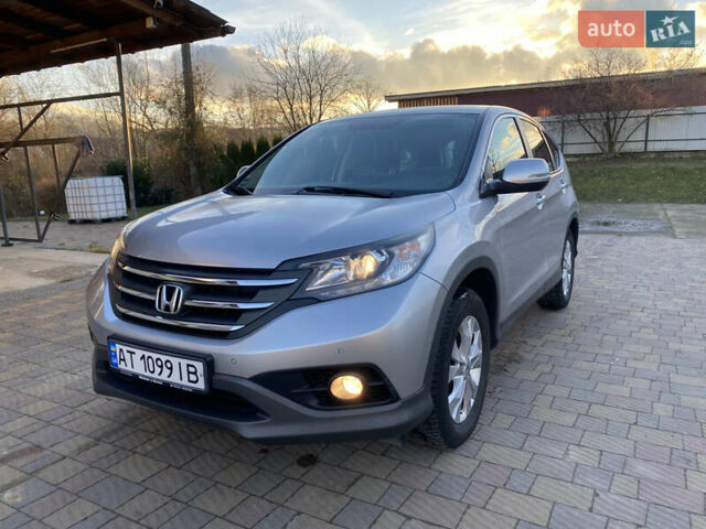 Серый Хонда СРВ, объемом двигателя 2.2 л и пробегом 216 тыс. км за 18000 $, фото 23 на Automoto.ua