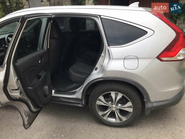 Серый Хонда СРВ, объемом двигателя 0 л и пробегом 217 тыс. км за 16655 $, фото 4 на Automoto.ua