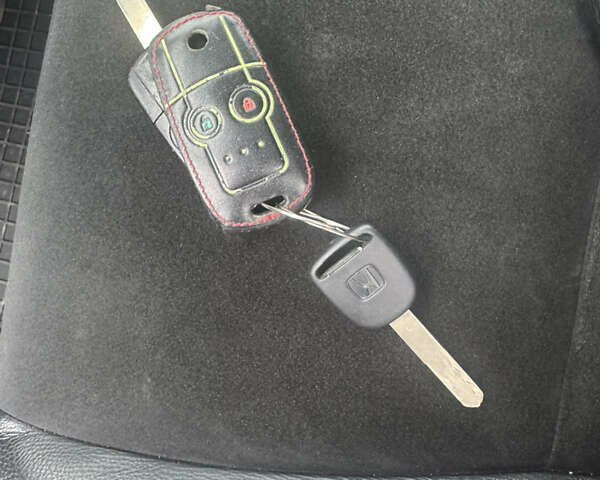 Сірий Хонда СРВ, об'ємом двигуна 2.2 л та пробігом 92 тис. км за 14950 $, фото 20 на Automoto.ua