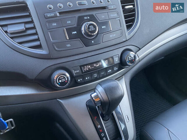 Серый Хонда СРВ, объемом двигателя 2.2 л и пробегом 216 тыс. км за 18000 $, фото 27 на Automoto.ua