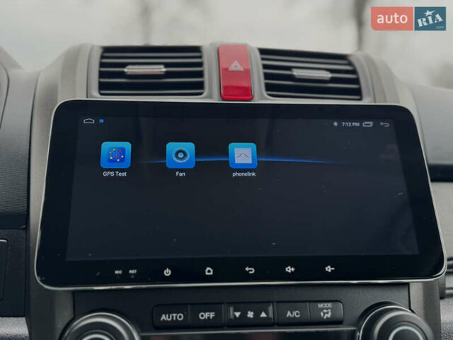 Серый Хонда СРВ, объемом двигателя 2.2 л и пробегом 165 тыс. км за 14950 $, фото 58 на Automoto.ua