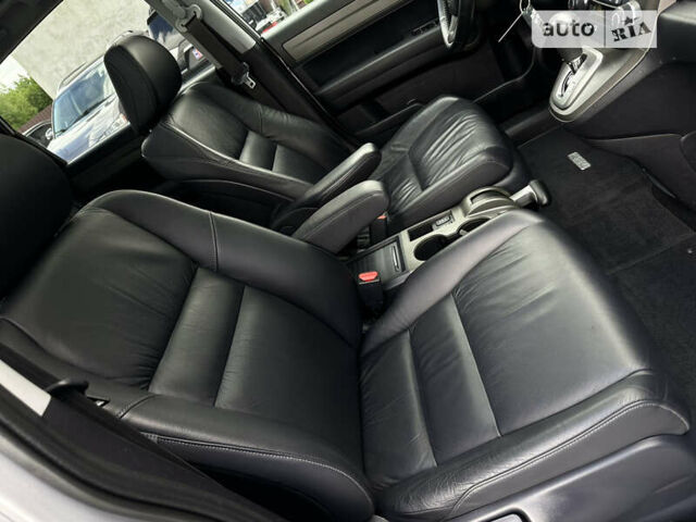 Серый Хонда СРВ, объемом двигателя 2.2 л и пробегом 219 тыс. км за 14750 $, фото 49 на Automoto.ua