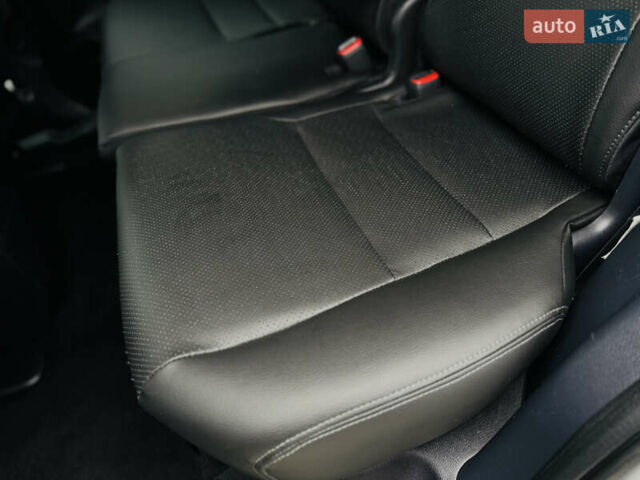 Серый Хонда СРВ, объемом двигателя 2.2 л и пробегом 165 тыс. км за 14950 $, фото 88 на Automoto.ua