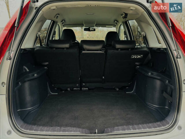 Серый Хонда СРВ, объемом двигателя 2.2 л и пробегом 165 тыс. км за 14950 $, фото 91 на Automoto.ua