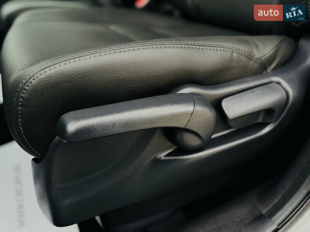 Серый Хонда СРВ, объемом двигателя 2.2 л и пробегом 165 тыс. км за 14950 $, фото 43 на Automoto.ua