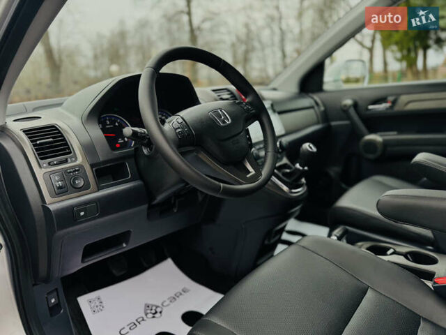 Серый Хонда СРВ, объемом двигателя 2.2 л и пробегом 165 тыс. км за 14950 $, фото 39 на Automoto.ua
