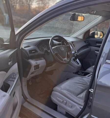 Серый Хонда СРВ, объемом двигателя 2.35 л и пробегом 253 тыс. км за 14000 $, фото 8 на Automoto.ua