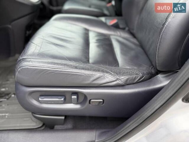 Серый Хонда СРВ, объемом двигателя 2.2 л и пробегом 260 тыс. км за 14200 $, фото 12 на Automoto.ua