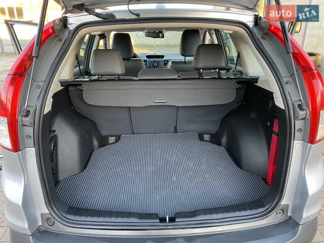 Серый Хонда СРВ, объемом двигателя 2.2 л и пробегом 216 тыс. км за 18000 $, фото 12 на Automoto.ua