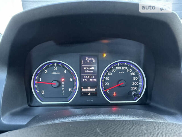 Сірий Хонда СРВ, об'ємом двигуна 2.2 л та пробігом 188 тис. км за 15500 $, фото 80 на Automoto.ua