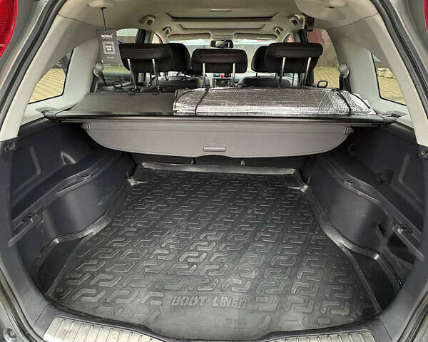 Серый Хонда СРВ, объемом двигателя 2.2 л и пробегом 231 тыс. км за 15300 $, фото 5 на Automoto.ua