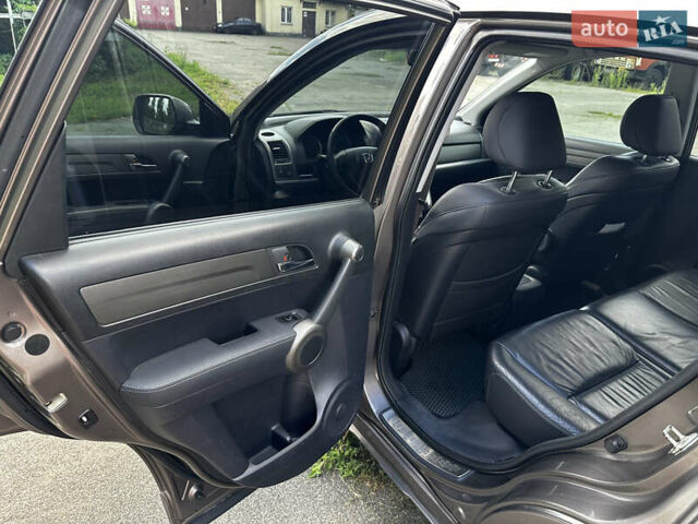 Сірий Хонда СРВ, об'ємом двигуна 2.4 л та пробігом 250 тис. км за 15500 $, фото 15 на Automoto.ua