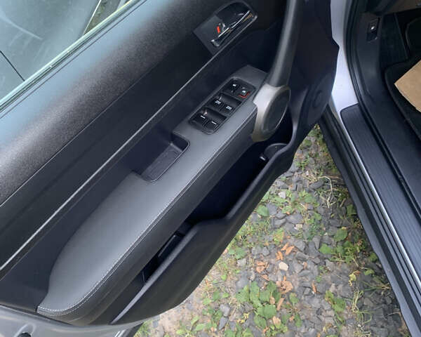 Серый Хонда СРВ, объемом двигателя 2.2 л и пробегом 216 тыс. км за 14600 $, фото 5 на Automoto.ua