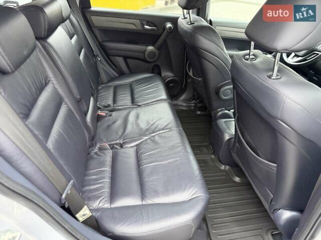 Серый Хонда СРВ, объемом двигателя 2.2 л и пробегом 260 тыс. км за 14200 $, фото 27 на Automoto.ua