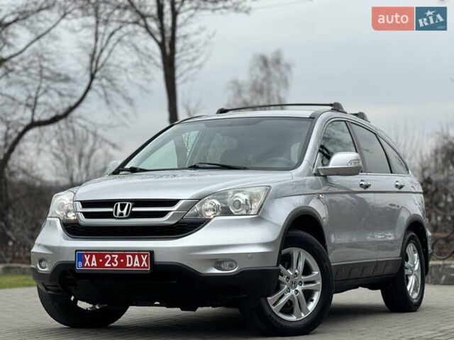Серый Хонда СРВ, объемом двигателя 2.2 л и пробегом 165 тыс. км за 14950 $, фото 1 на Automoto.ua