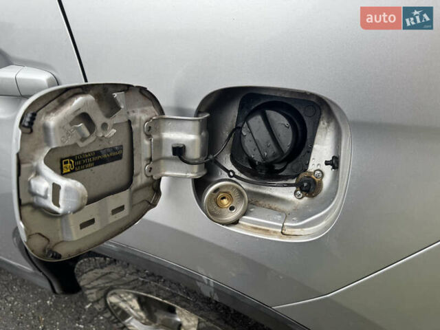 Серый Хонда СРВ, объемом двигателя 2 л и пробегом 190 тыс. км за 15700 $, фото 17 на Automoto.ua