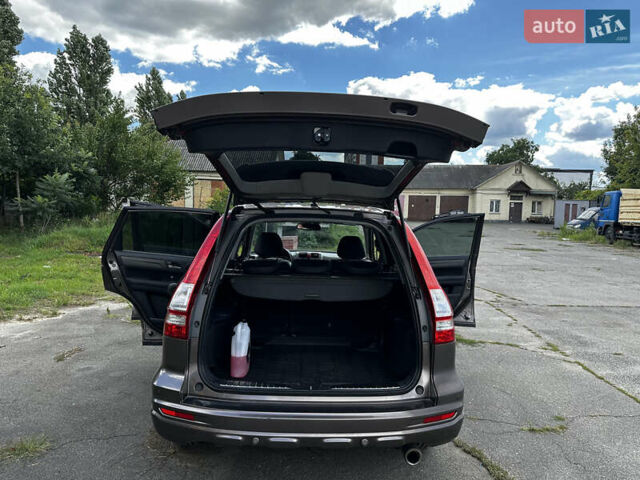 Сірий Хонда СРВ, об'ємом двигуна 2.4 л та пробігом 250 тис. км за 15500 $, фото 2 на Automoto.ua