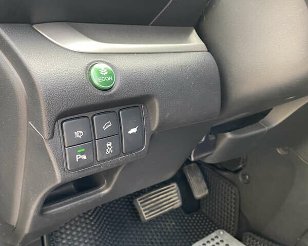 Сірий Хонда СРВ, об'ємом двигуна 2.2 л та пробігом 220 тис. км за 17999 $, фото 21 на Automoto.ua