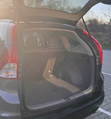 Серый Хонда СРВ, объемом двигателя 2.35 л и пробегом 253 тыс. км за 14000 $, фото 14 на Automoto.ua