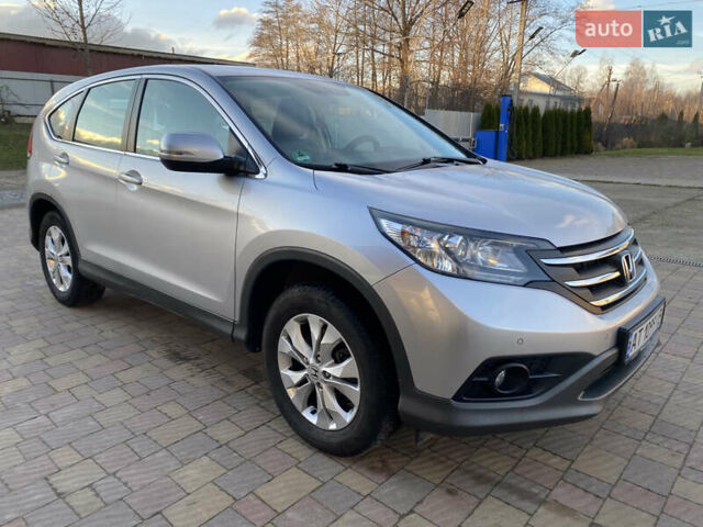 Серый Хонда СРВ, объемом двигателя 2.2 л и пробегом 216 тыс. км за 18000 $, фото 2 на Automoto.ua