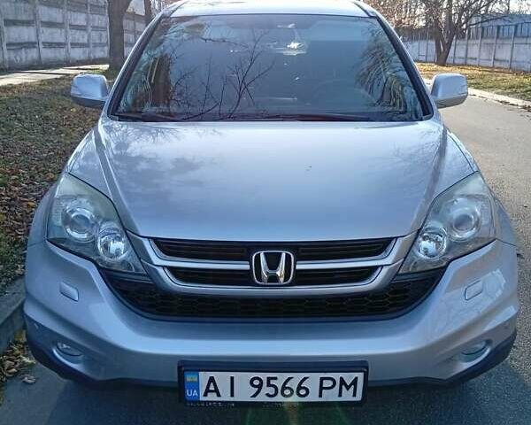 Серый Хонда СРВ, объемом двигателя 2.35 л и пробегом 114 тыс. км за 15800 $, фото 1 на Automoto.ua